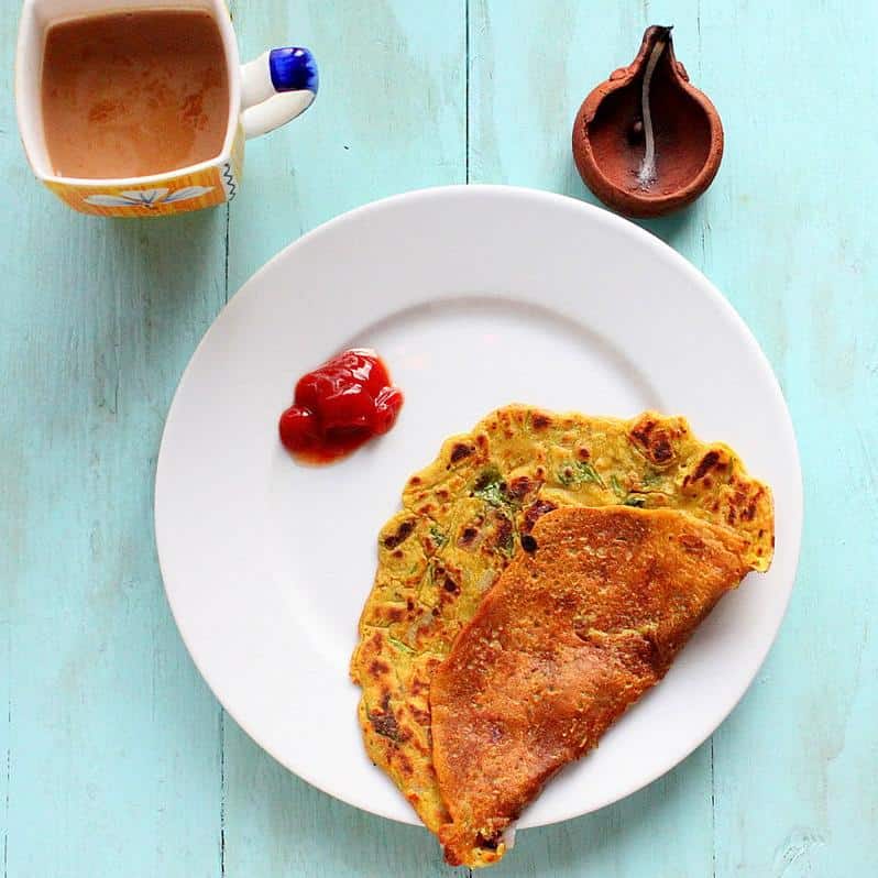  A perfect blend of spices and chickpea flour in these savory pancakes.