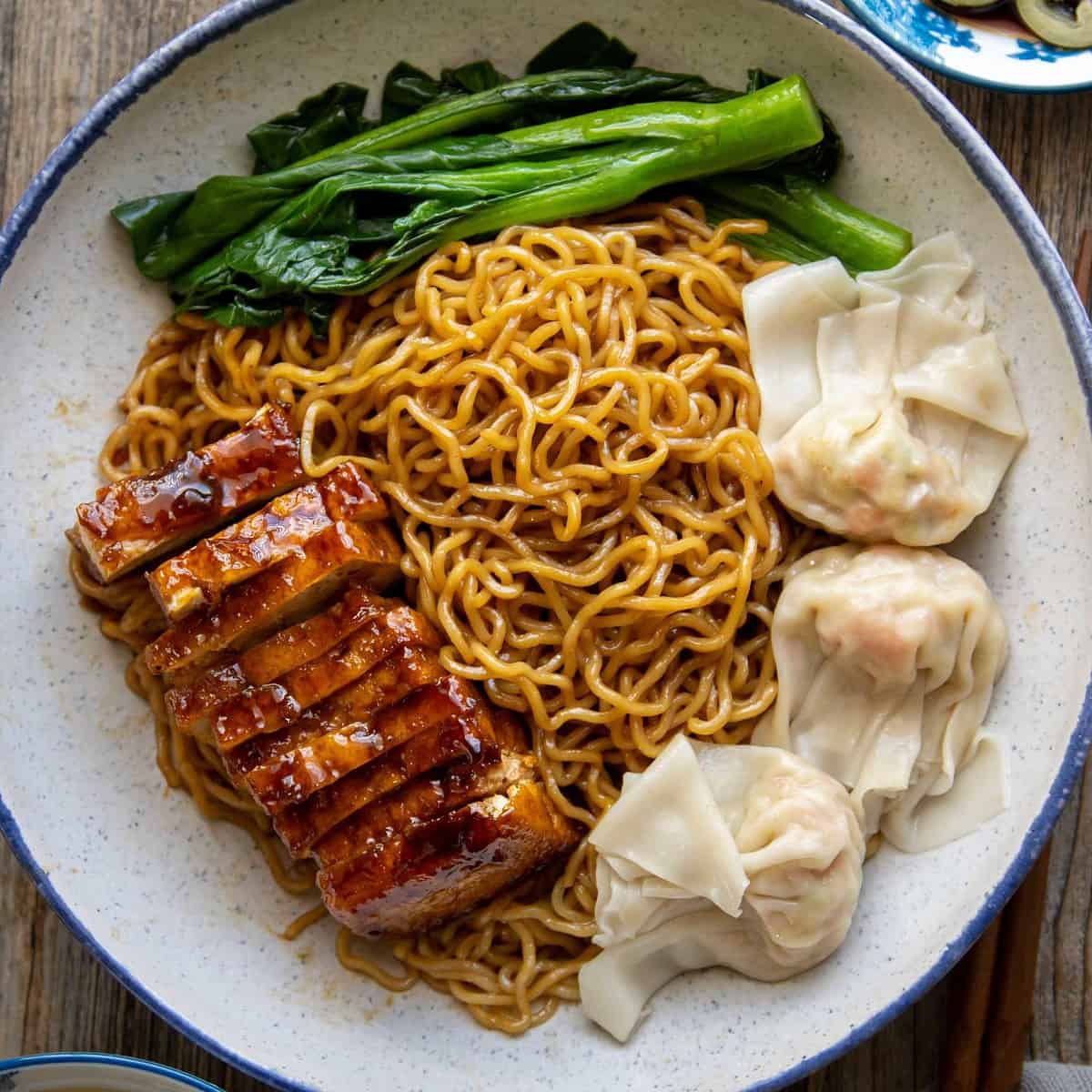  A scrumptious swirl of noodle and veggies in every bite.