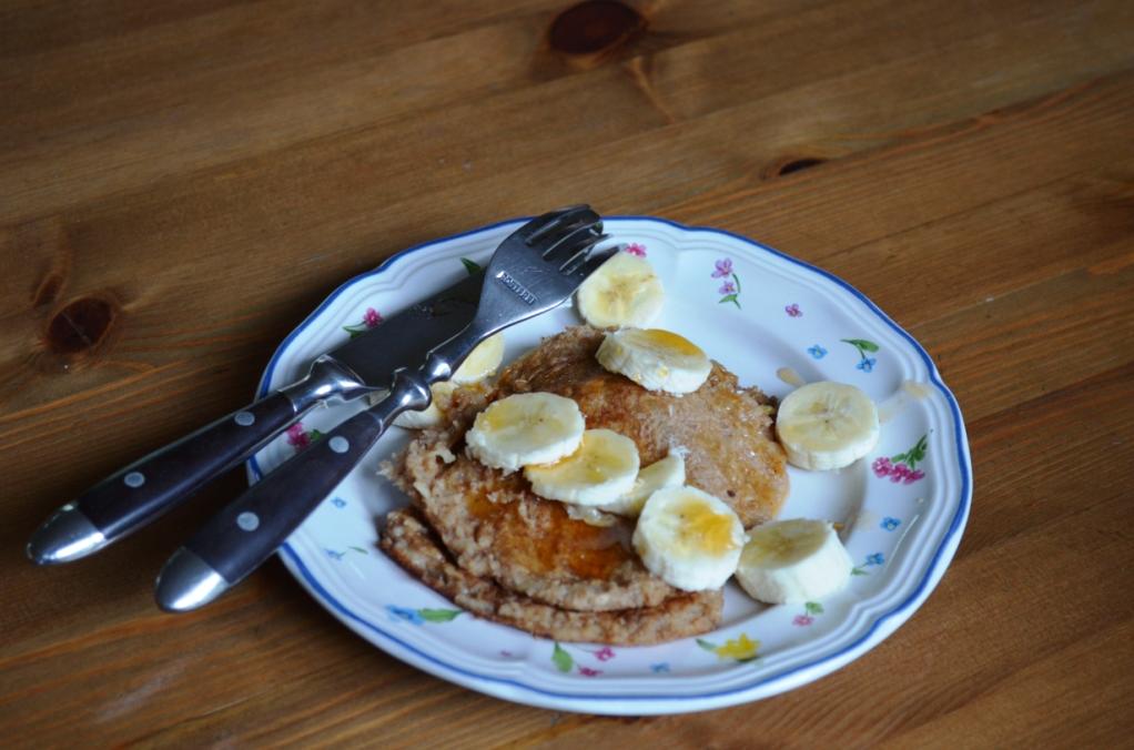  Add some color to your breakfast with vegan oatmeal pancakes.