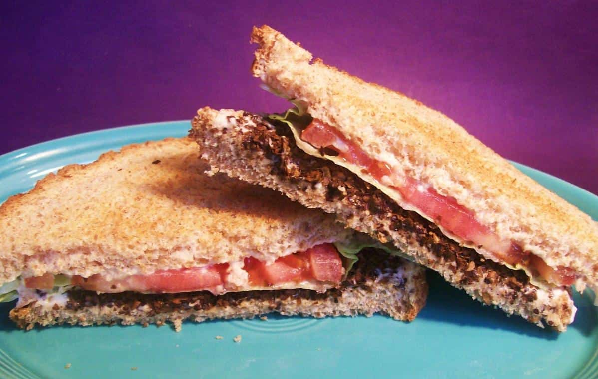  Bite into this delicious, vegan DLT sandwich!