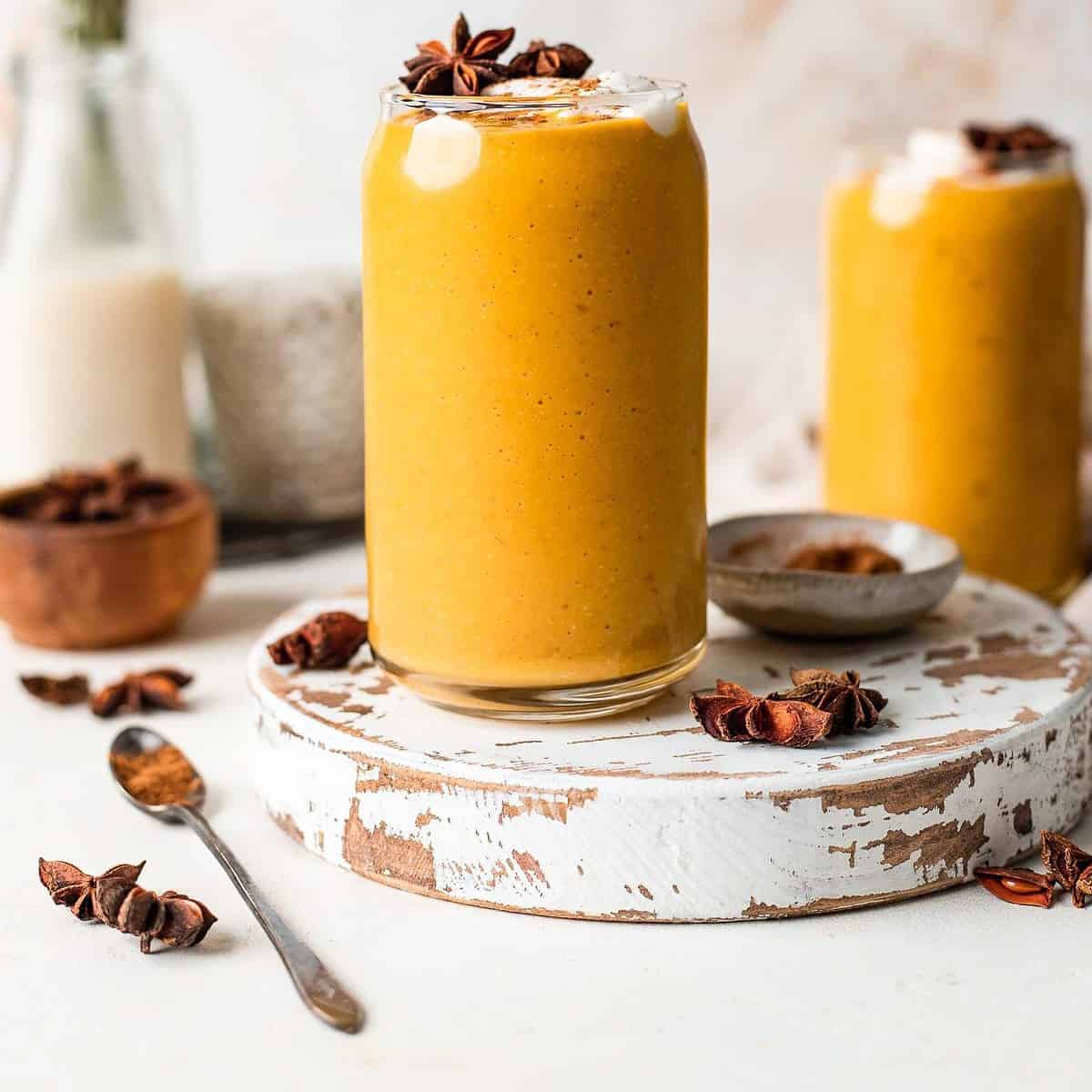  Brighten up your day with this vibrant orange smoothie!