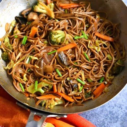  Can you hear that sizzle? It's time to put your wok to work.