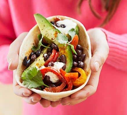  Can't decide which veggies to use? Why not mix them all up and make a rainbow fajita