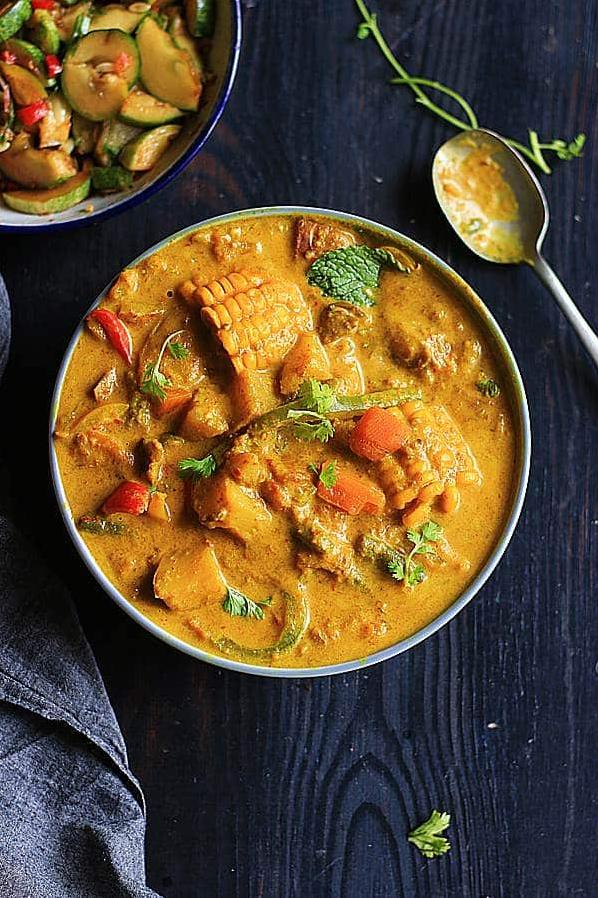  Creamy and spicy, this vegan version of yellow curry will not disappoint!