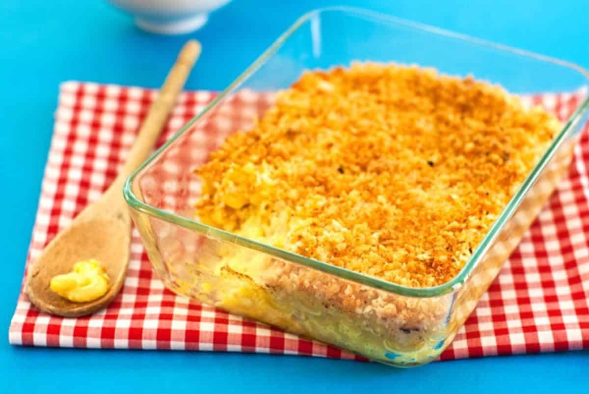  Creamy, dreamy mac and cheese made entirely plant-based!