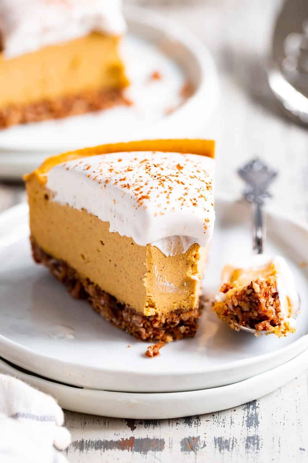  Dig into this dreamy vegan pumpkin cheesecake!