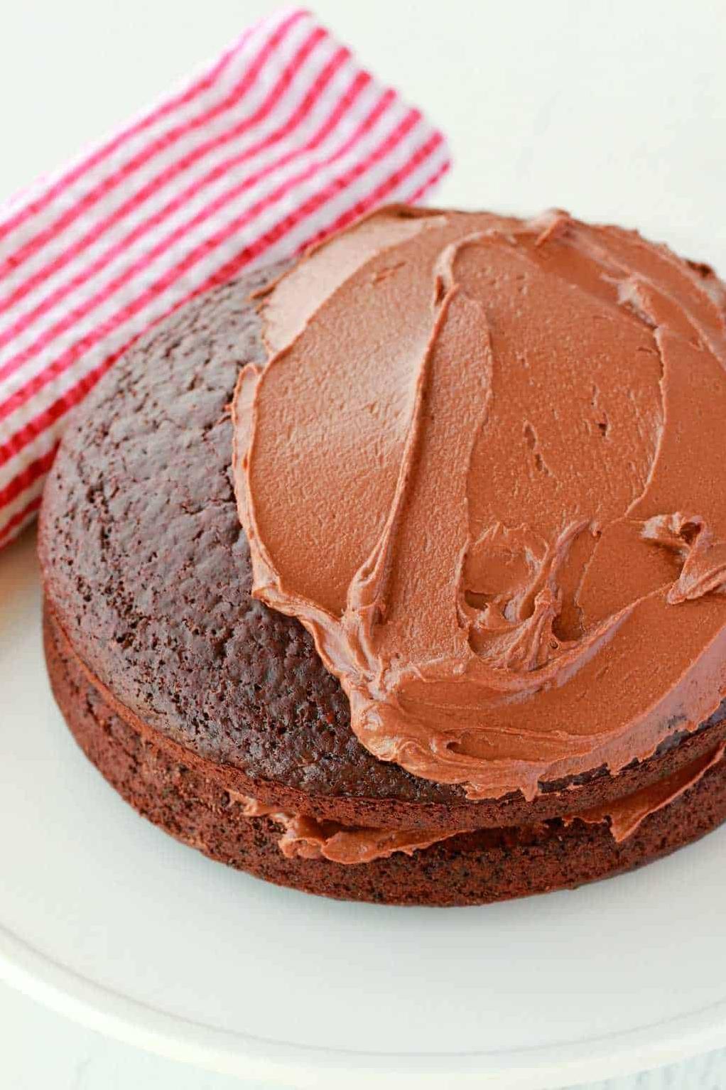 Rich and Decadent Vegan Chocolate Frosting Recipe