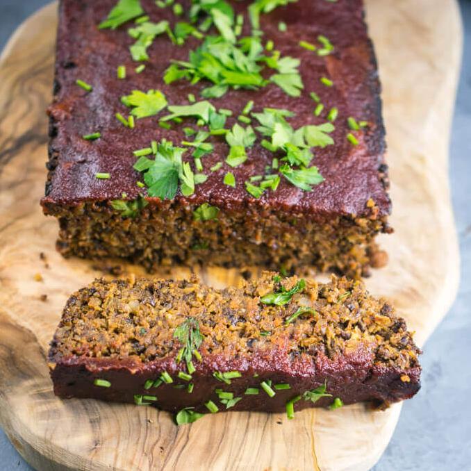  Feast your eyes on this vegan lentil loaf that's not only delicious but also nutritious!