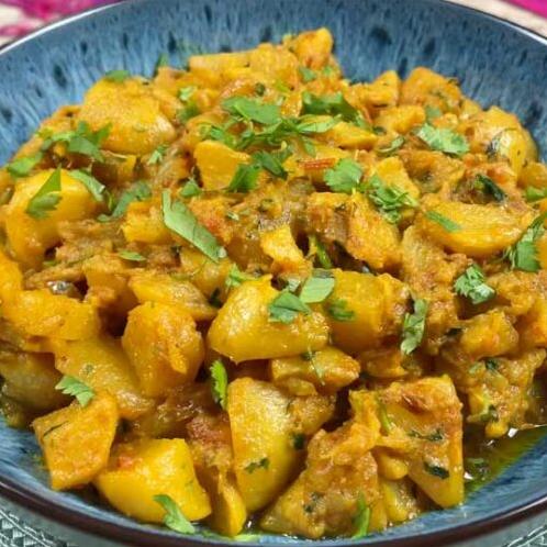  Fresh and fragrant spices make this turnip curry stand out as a flavorful and healthy vegan option.