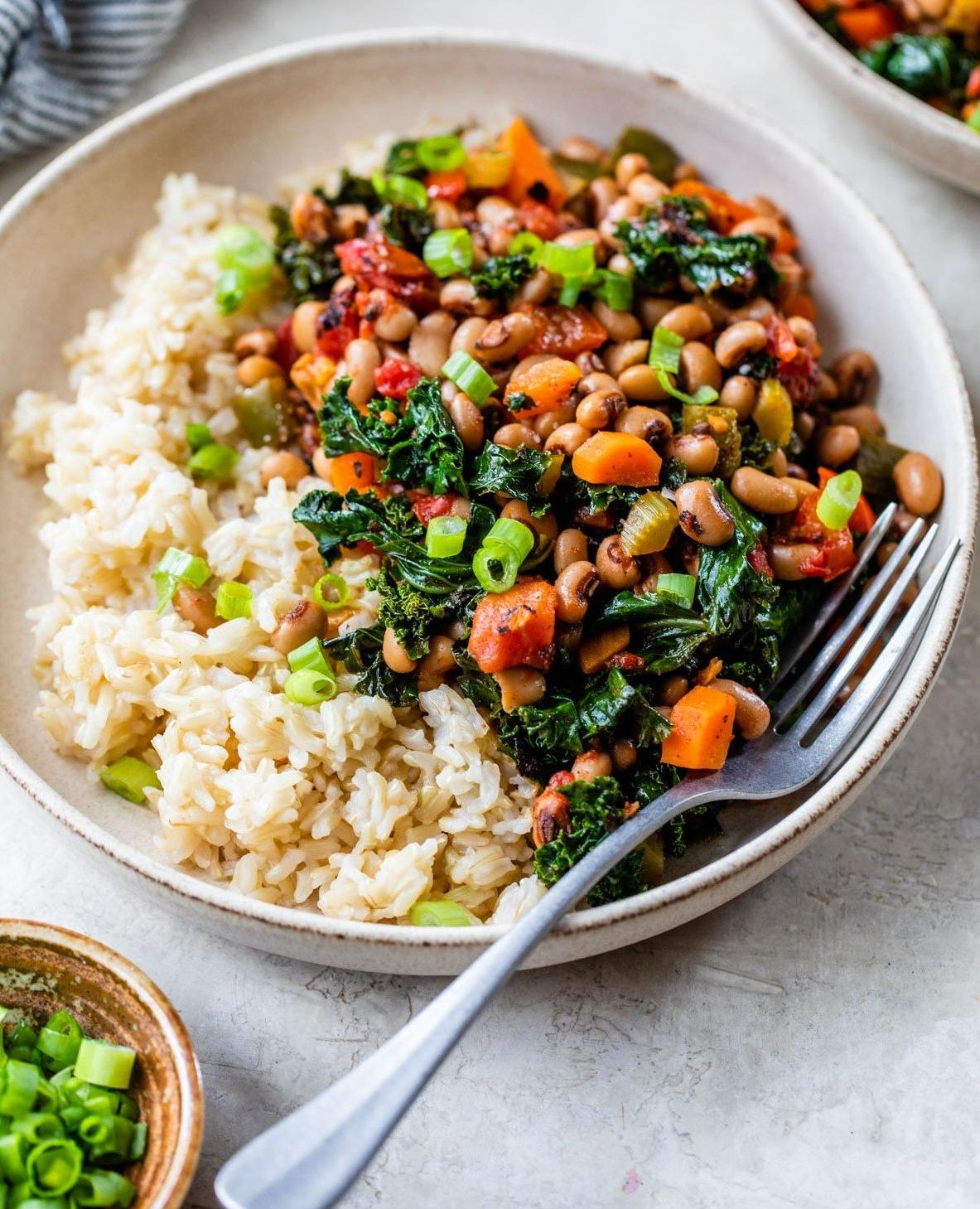  Get ready for a tasty journey to the South with this vegetarian variation of Hoppin' John.
