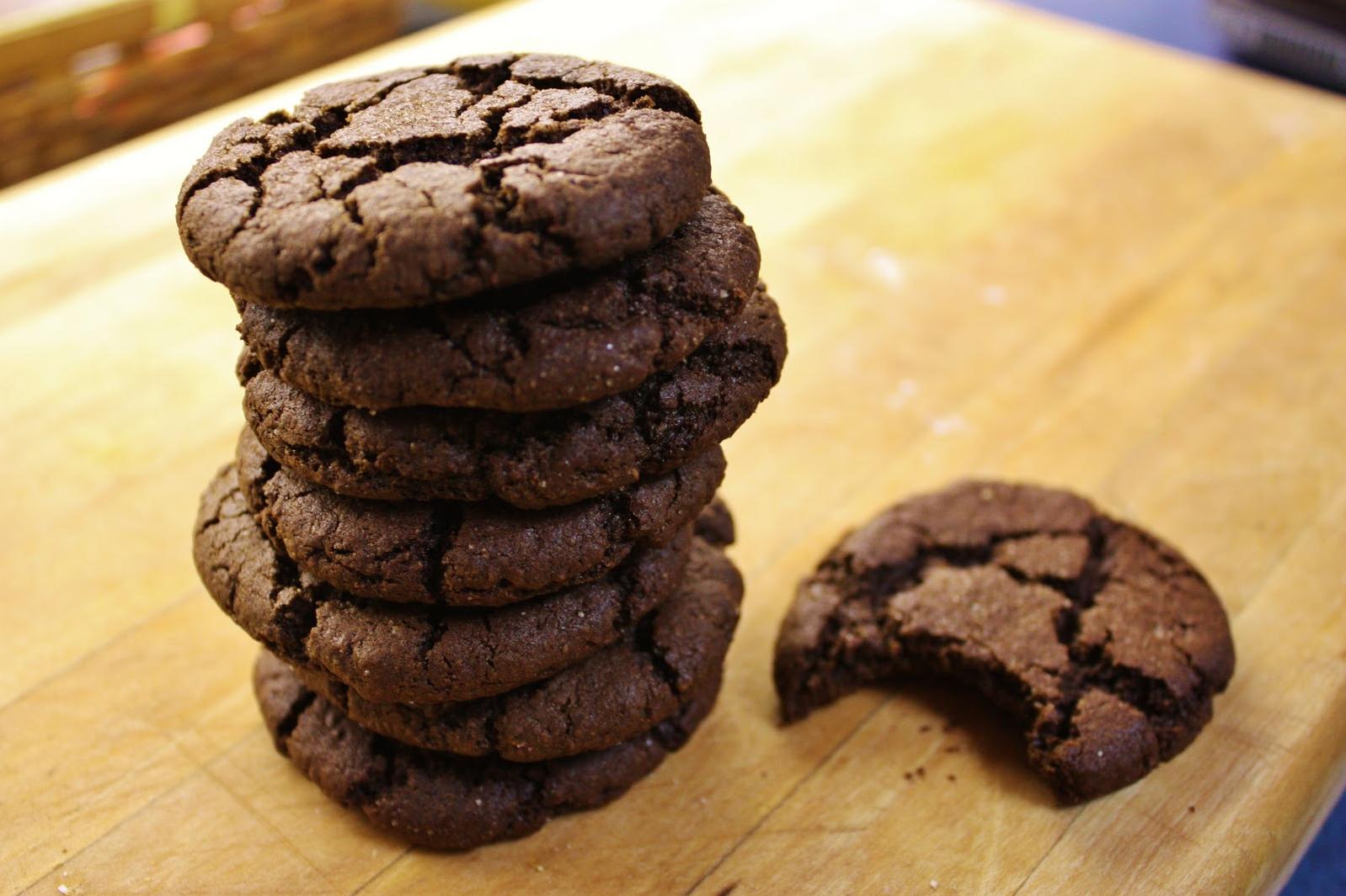  Get ready to indulge in the perfect combination of chocolate and spice with these Mexican Hot Chocolate Snickerdoodles!