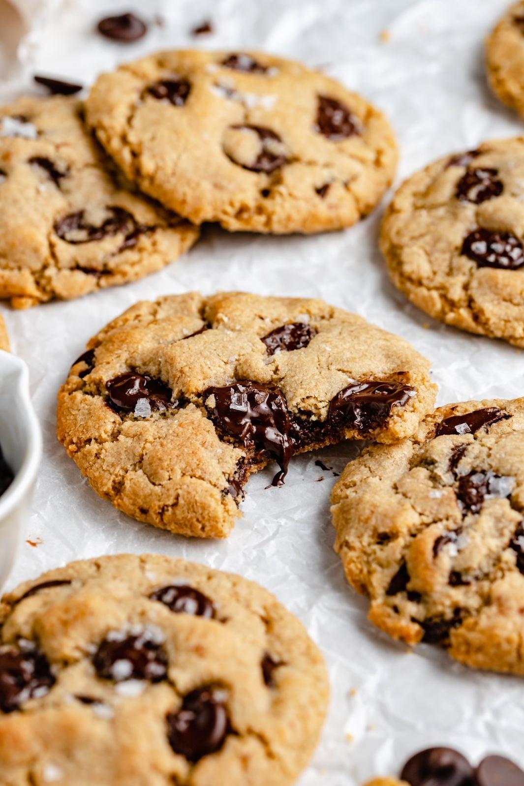  Get ready to indulge in these mouth-watering vegan chocolate chip cookies!