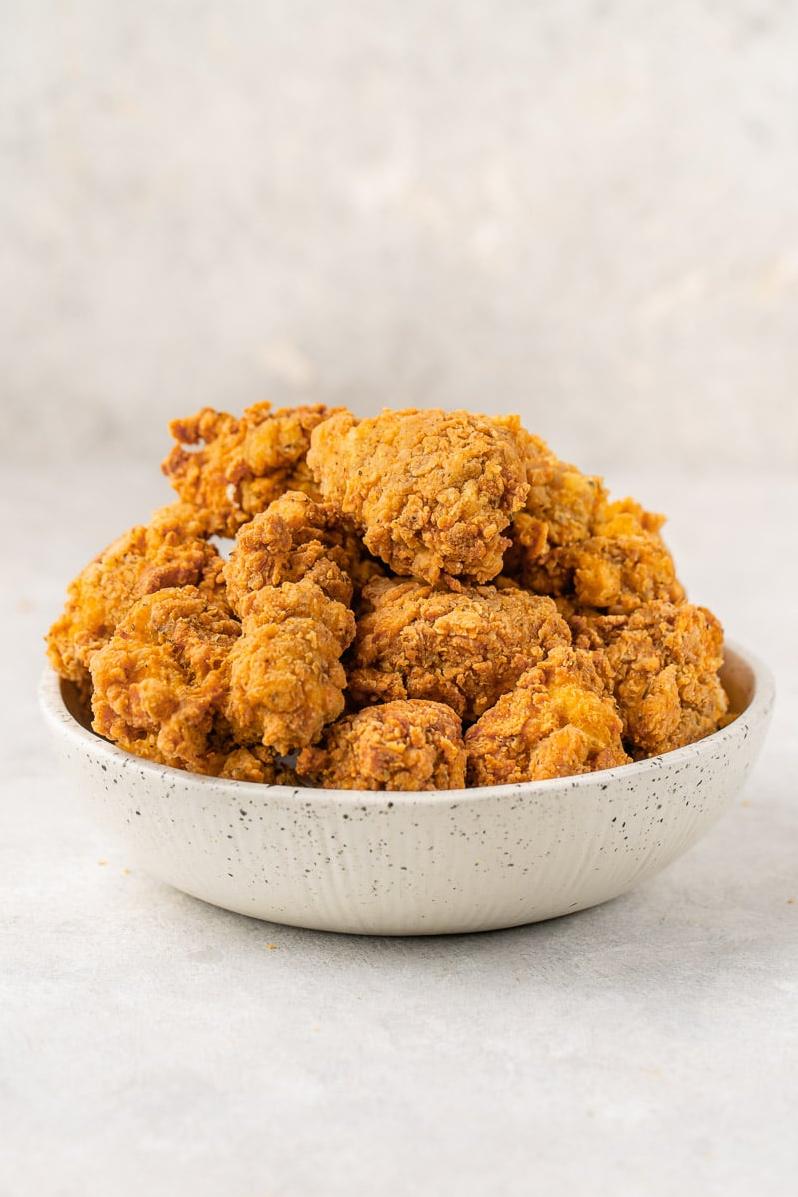  Get ready to satisfy your craving for comfort food with this vegan version of fried chicken.