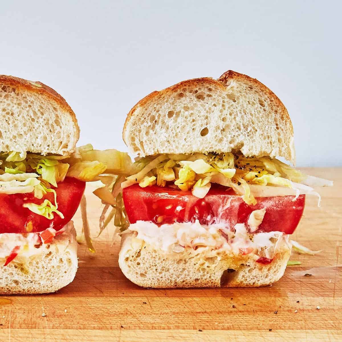  Get ready to sink your teeth into this delicious vegetarian hoagie sandwich!