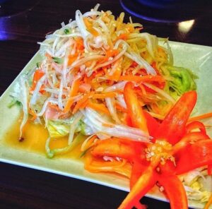 Green Papaya Salad (Som Tum) (Vegan W/ Raw Option)