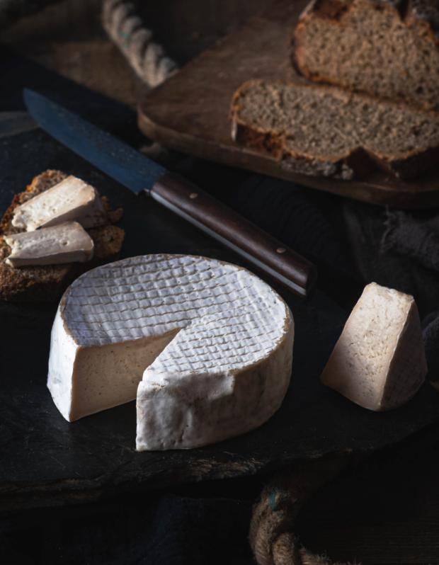  Impress your guests with this elegant vegan cheese