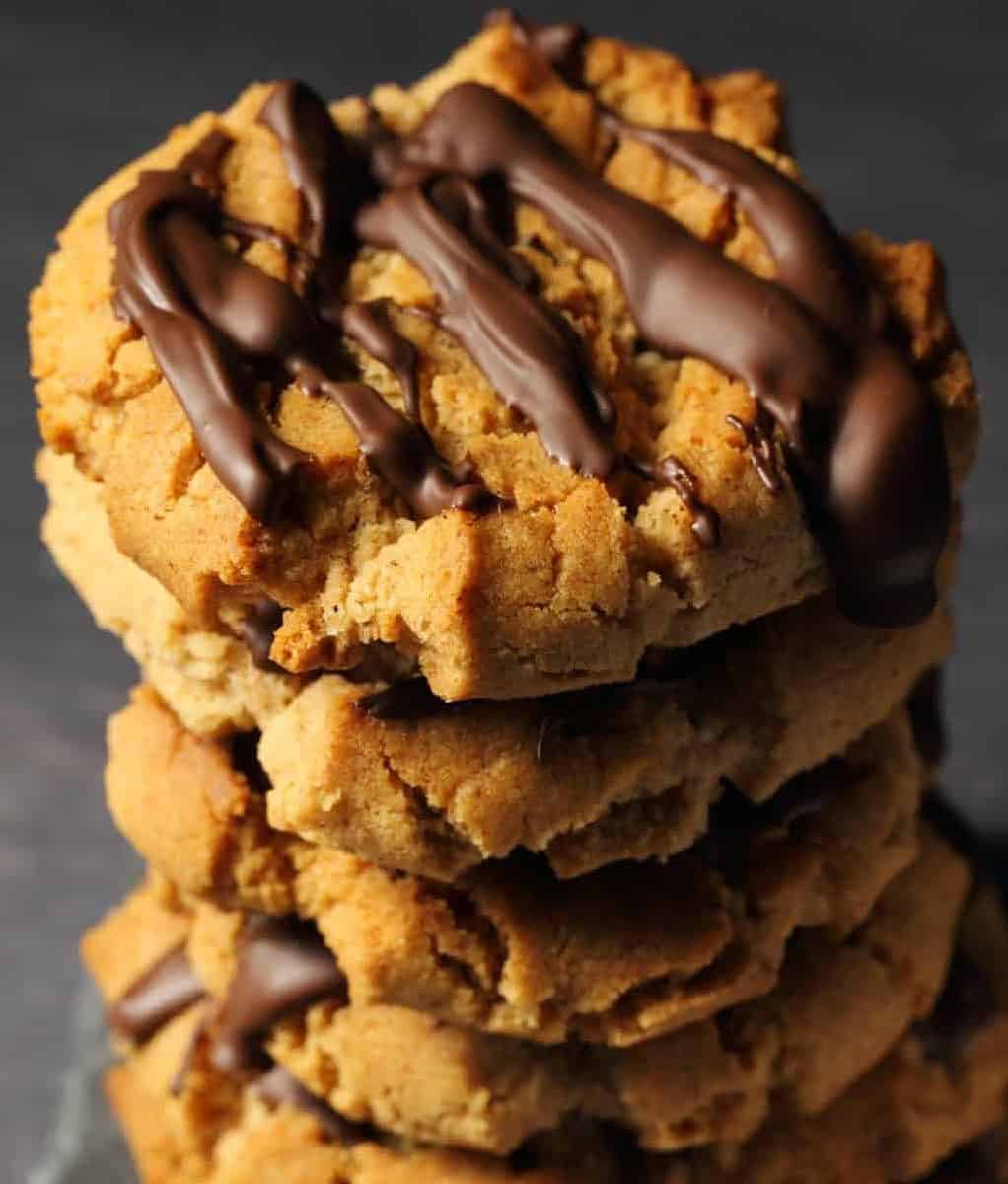  No animal products were used in the making of these deliciously satisfying cookies.