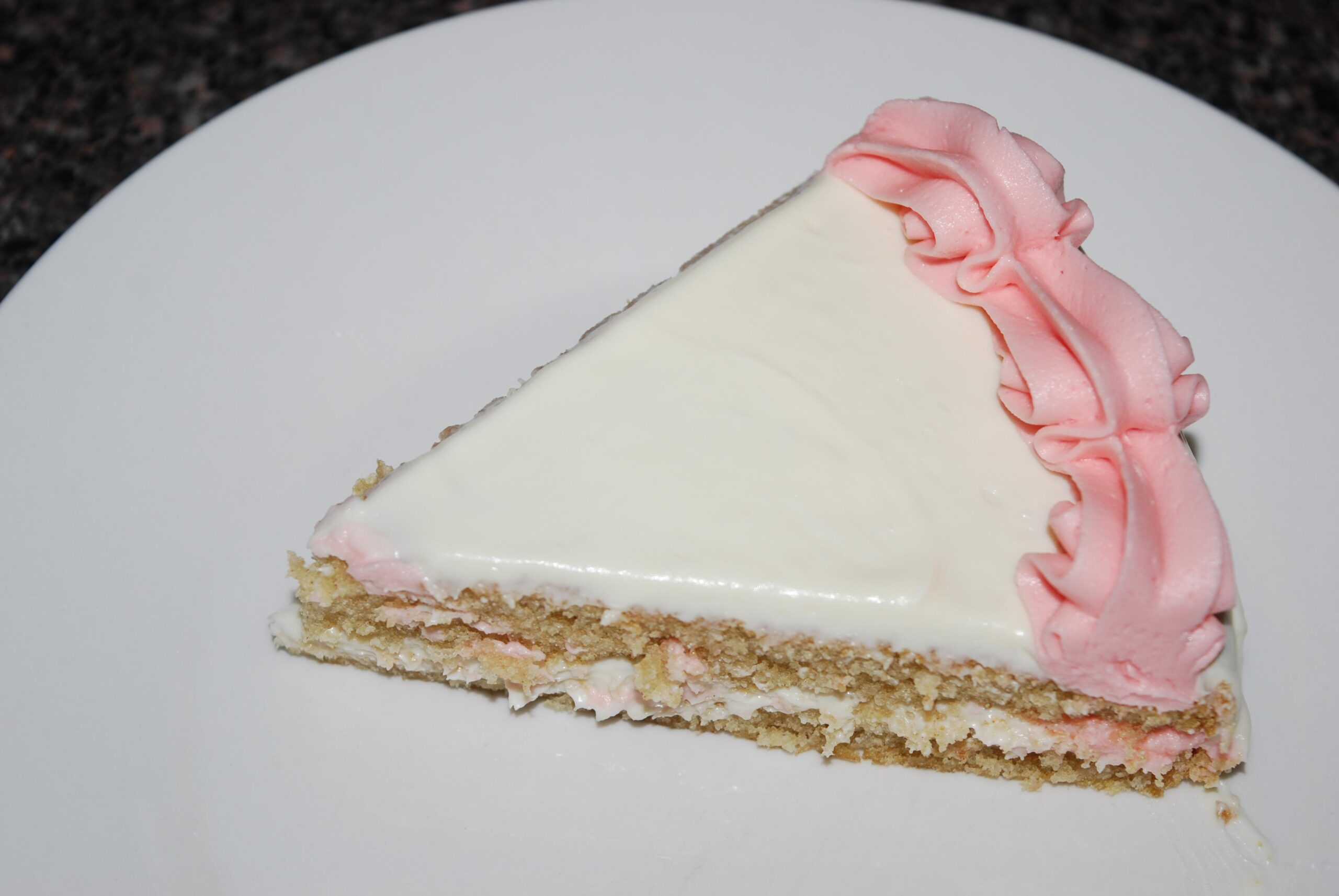  No moo, no worries: Enjoy a slice of Vegan Vanilla Cake