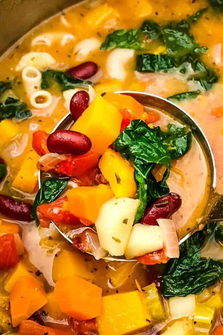  Nourishing your body and soul with this hearty minestrone 🍲