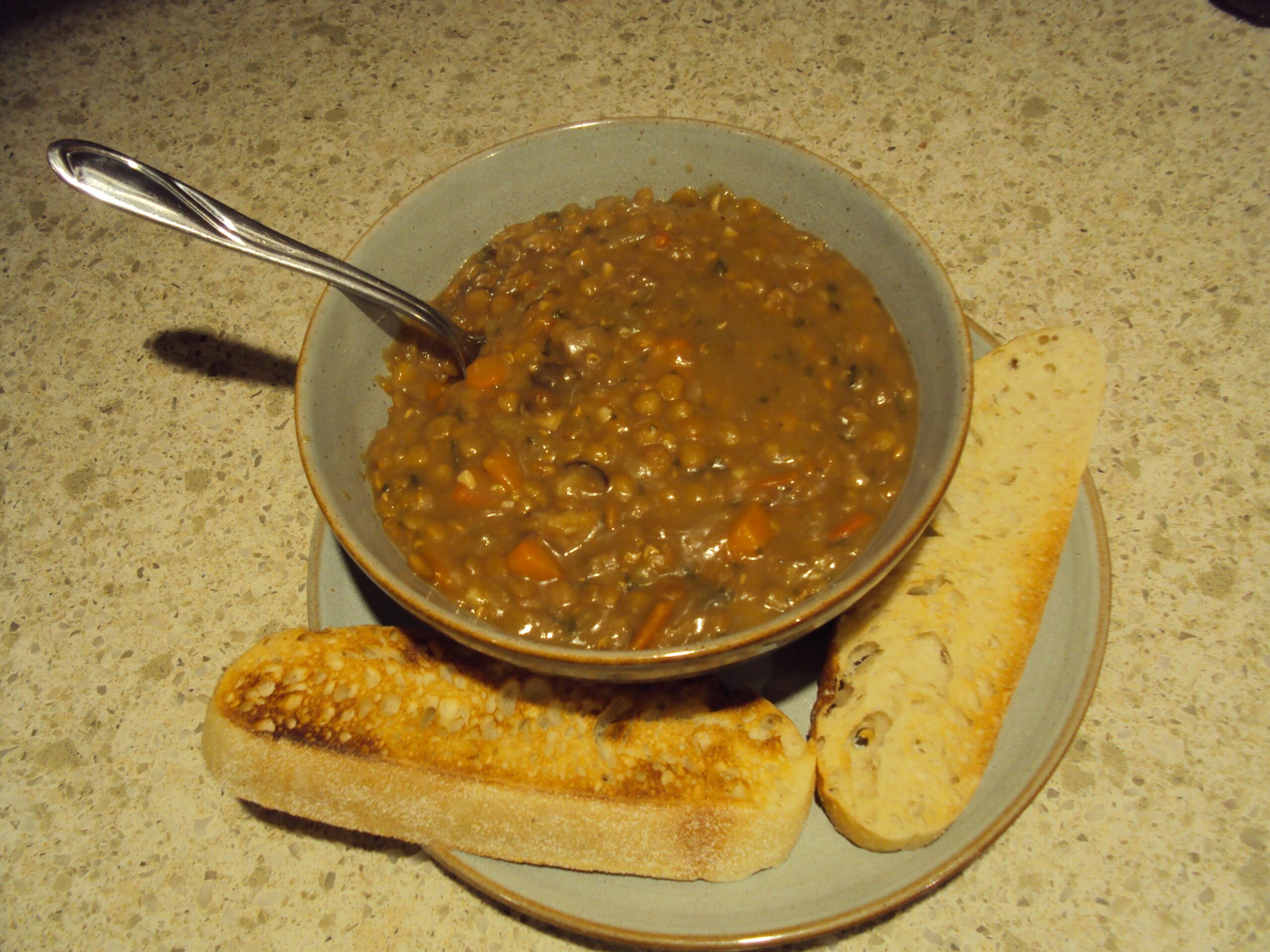 Picture a steaming bowl of lentil-mushroom soup, perfect for a cool autumn day.
