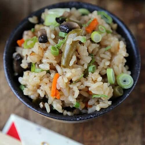 Rice Cooker Vegetarian Rice