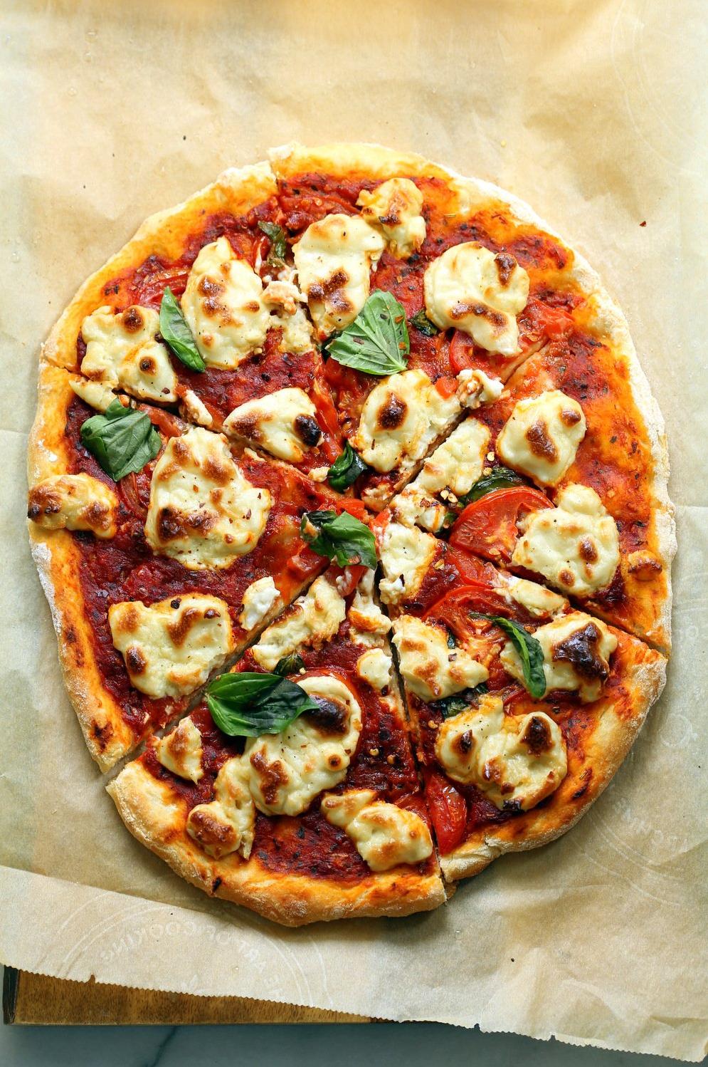 Simple but delicious, the vegan Margherita pizza.