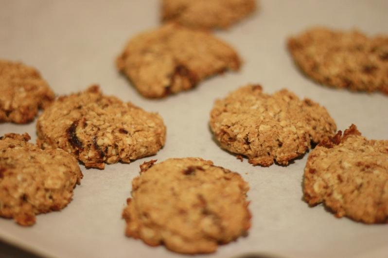  Soft and chewy, these oatmeal raisin cookies will satisfy your sweet tooth.