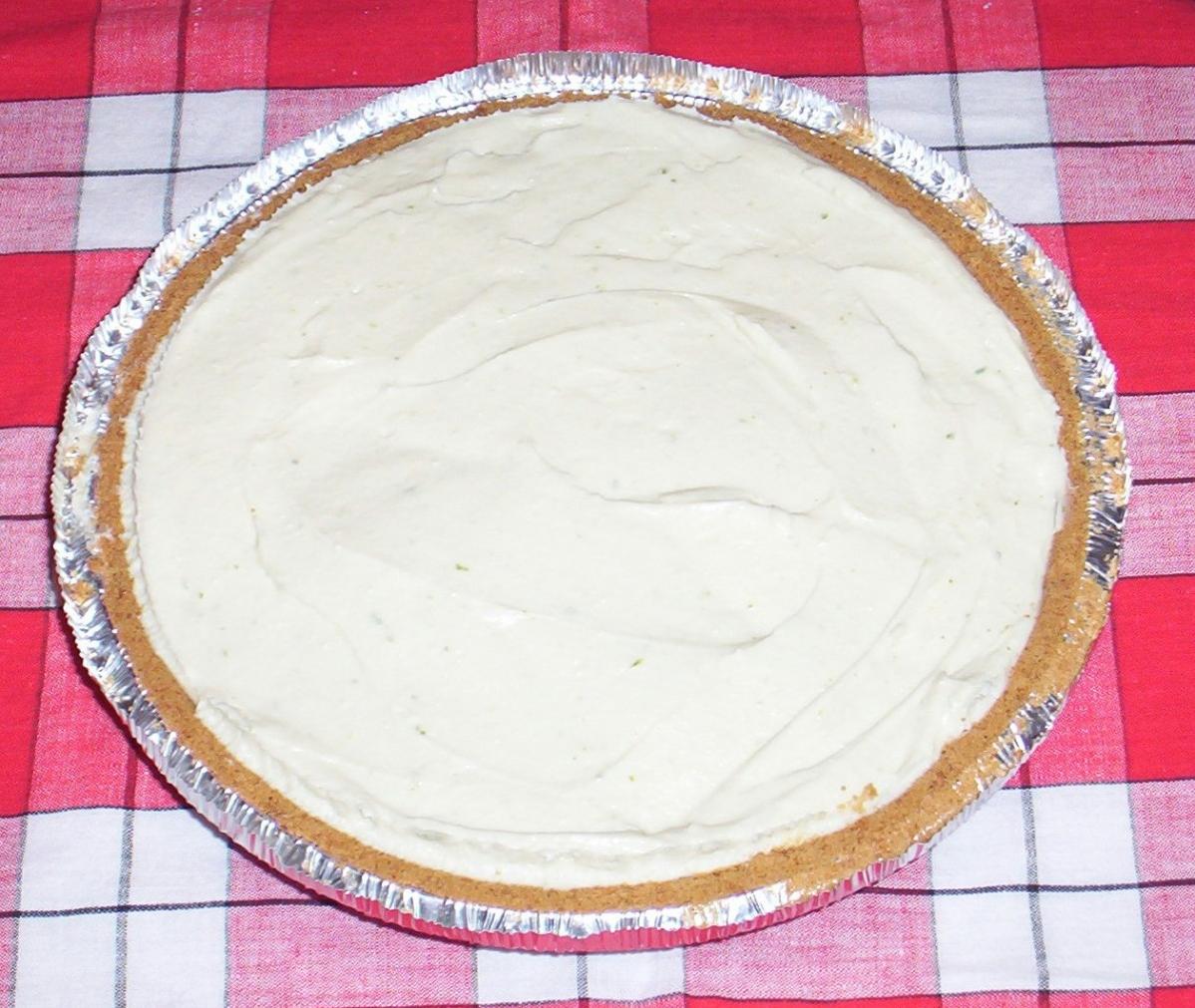  Squeeze the day with this tangy and refreshing key lime pie!