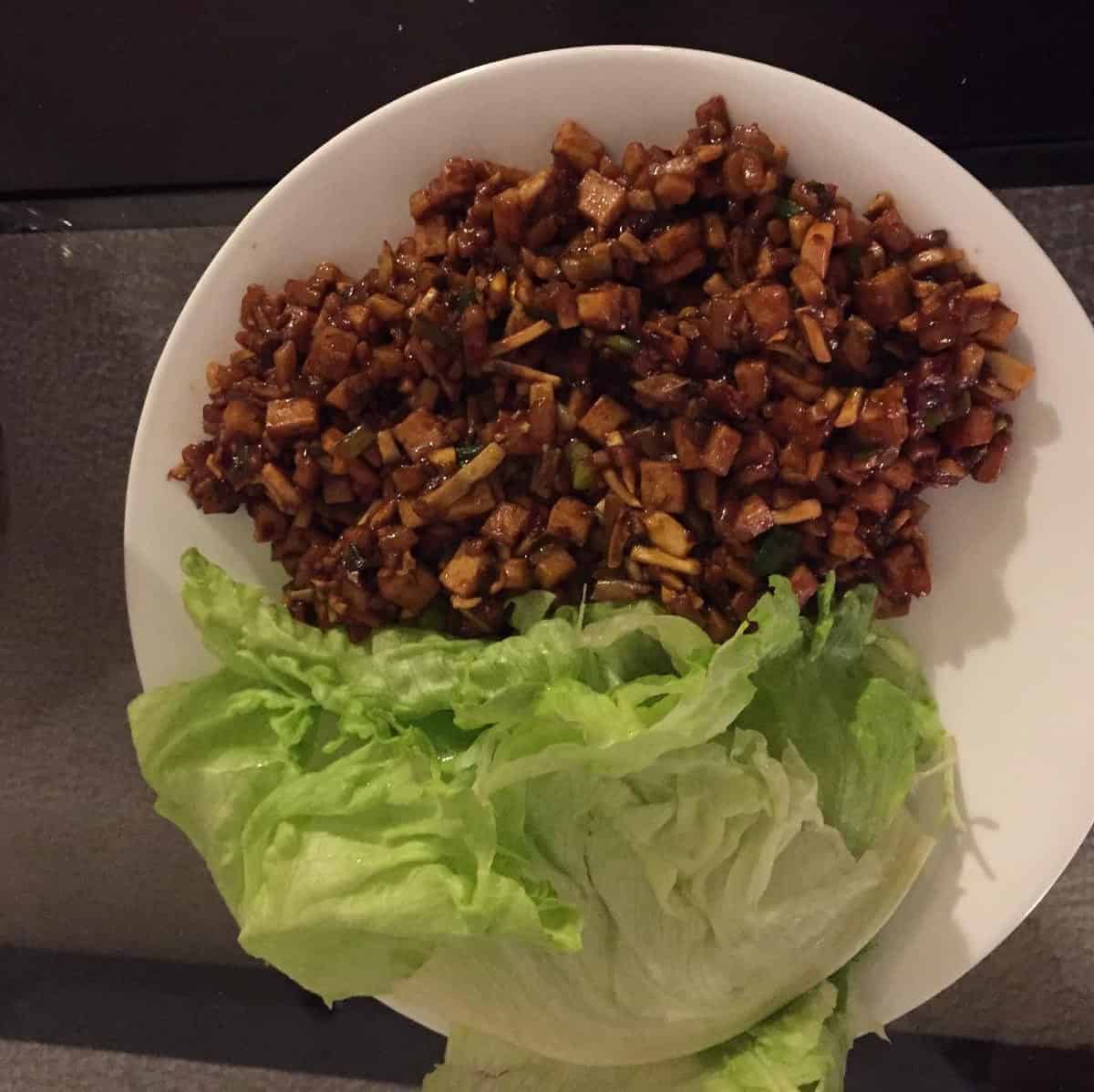  Step up your appetizer game with these flavorful and nutritious vegetarian lettuce wraps.