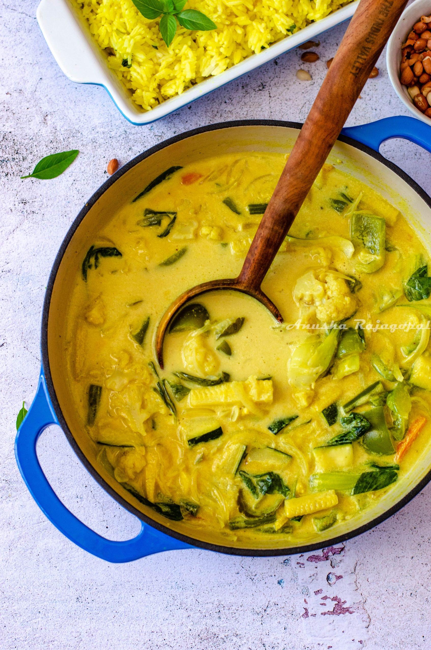 Mouth-watering Thai Yellow Curry: A Vegan Delight