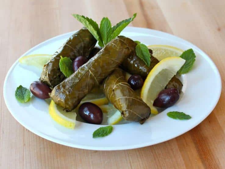  The aroma of the grape leaves cooking in the oven is sure to fill your kitchen with mouth-watering scents.