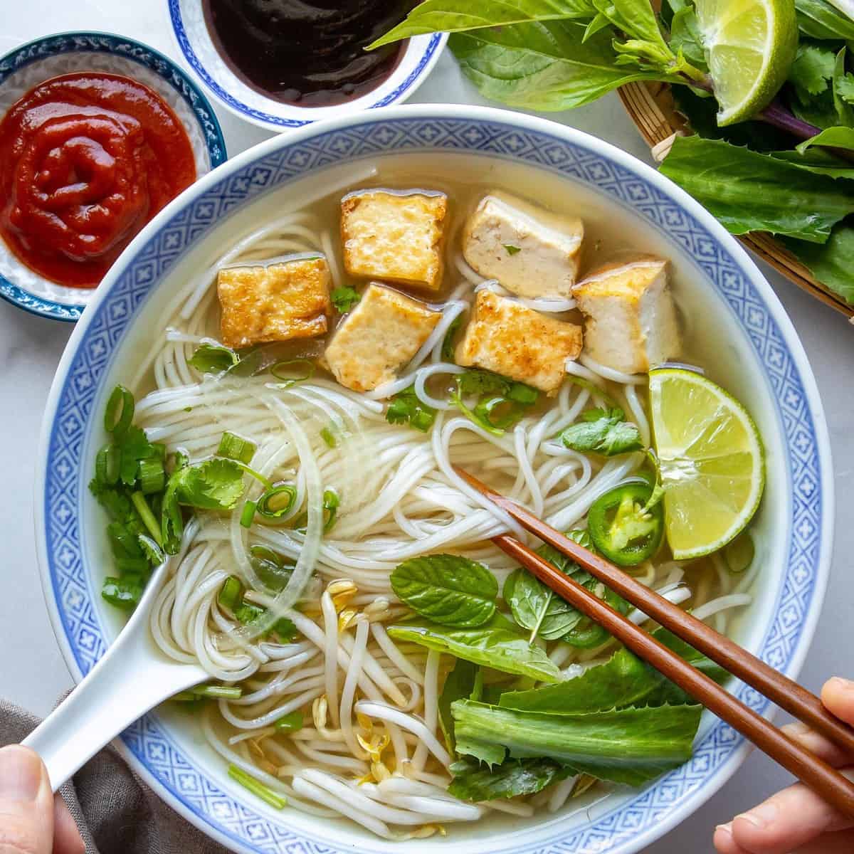  The bold flavors of lemongrass and ginger make this broth irresistibly mouth-watering.
