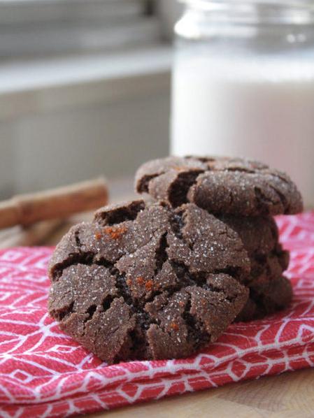  The combination of cocoa powder, cayenne pepper, and cinnamon will tantalize your taste buds in the best way possible.