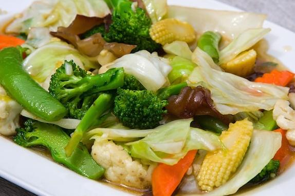  The secret to this mouth-watering stir-fry is in the perfect blend of soy sauce and sesame oil.