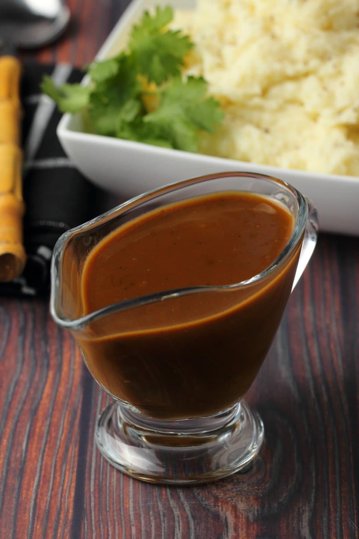  The smooth and creamy texture of this vegan gravy will leave you asking for more.