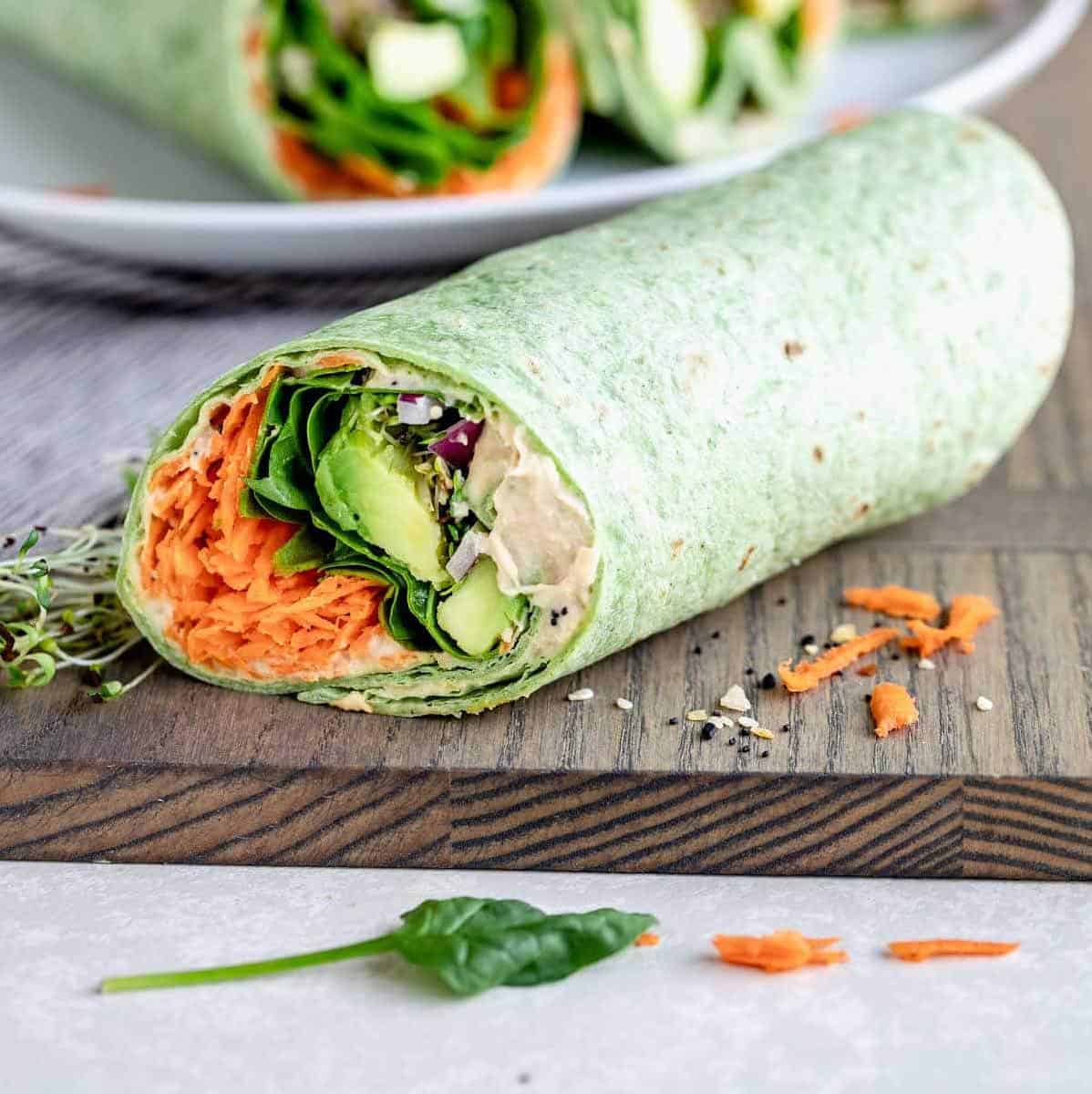  The ultimate vegan-friendly spinach wrap – perfect for lunch or dinner!
