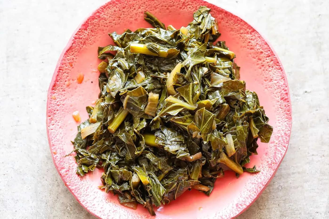  These collard greens are both vegan and gluten-free, making them perfect for any dietary restriction.