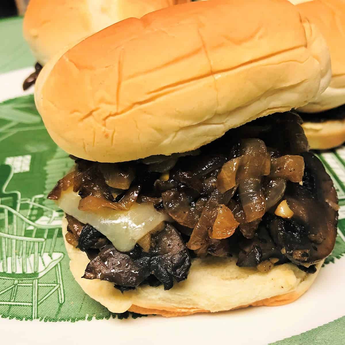  These Sloppy Josephine Sliders are the perfect cure for your hunger pangs.