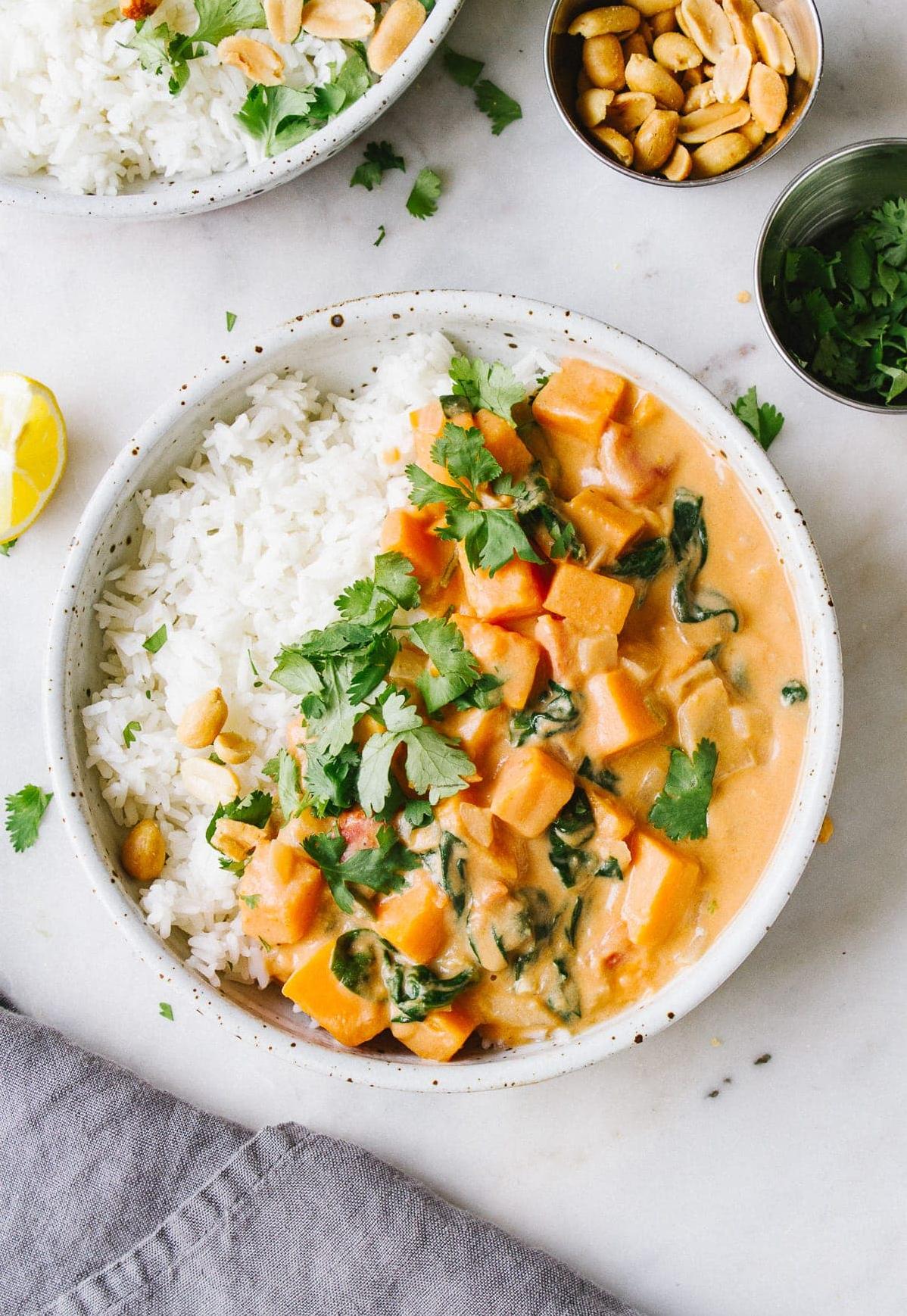  This deliciously creamy curry is packed with nutritious veggies and plant-based protein.