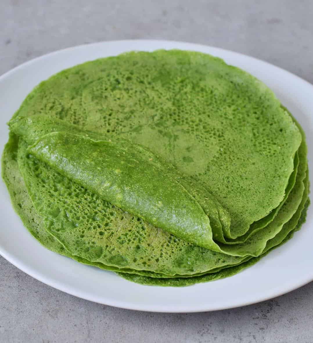  This spinach wrap is so full of flavor and protein that you'll never know it's vegan.