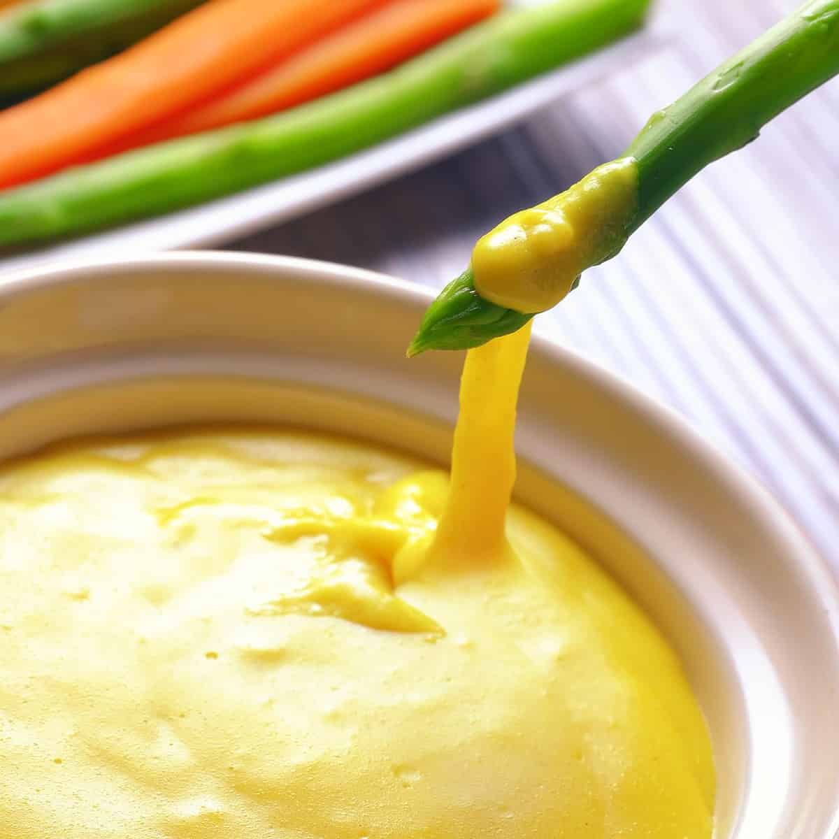Vegan Cheese Fondue: A Delicious Plant-Based Recipe
