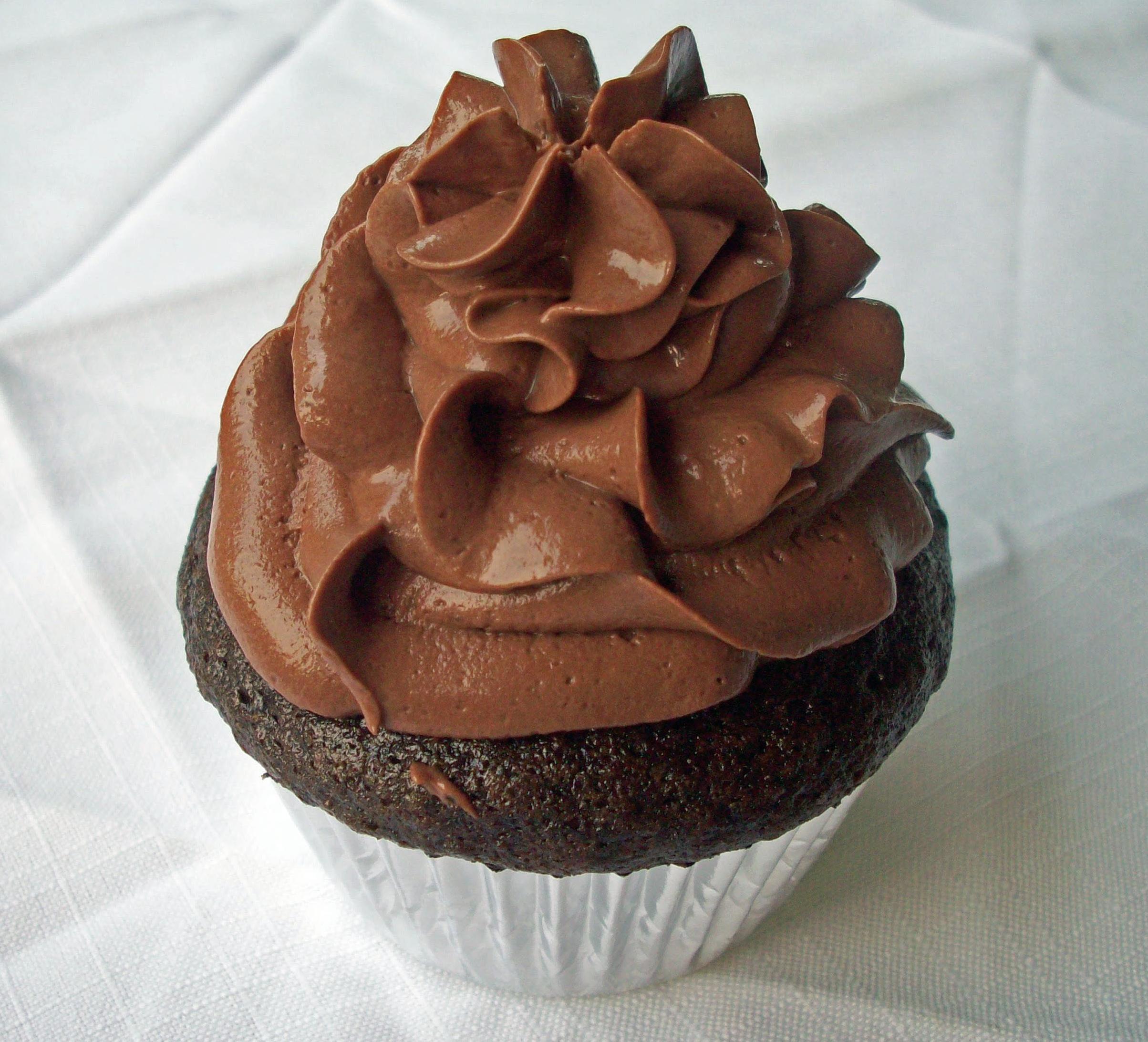 Vegan Chocolate Cupcakes With Chocolate Mousse Topping