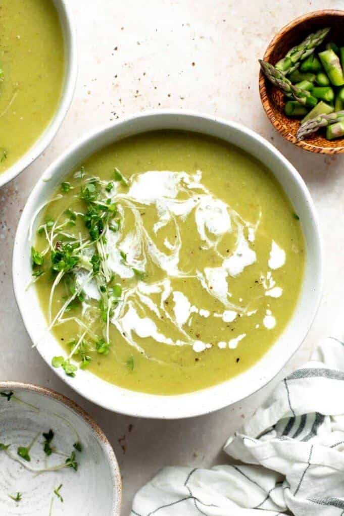 Delicious Asparagus Soup Recipe for a Healthy Meal