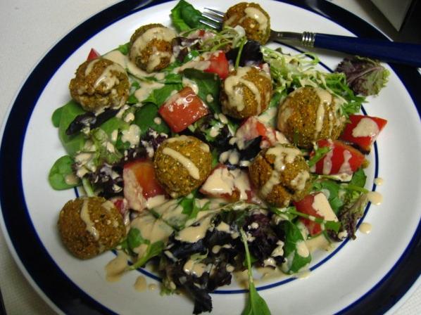 Vegan Falafel Salad