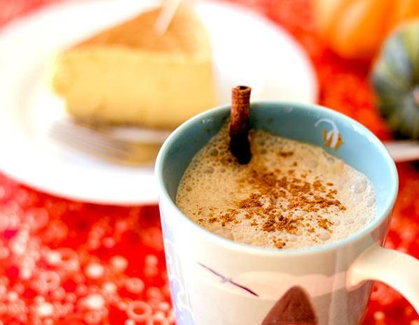Delightful Vegan Pumpkin Spice Latte Recipe for Fall