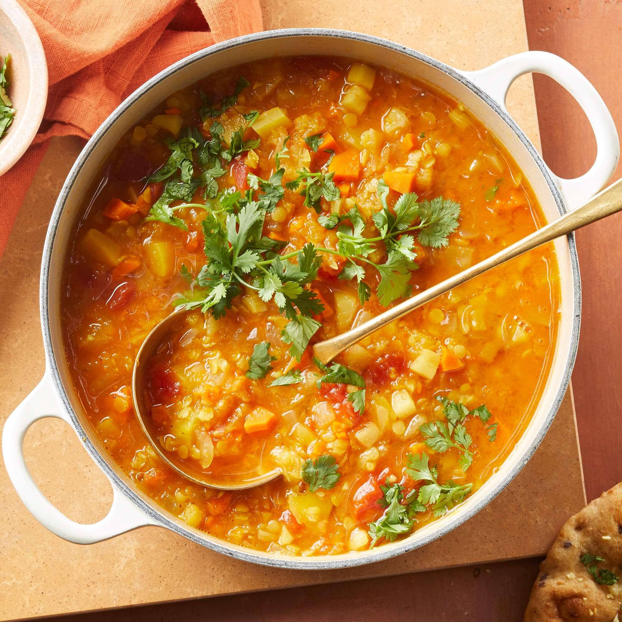 Satisfy Your Cravings with Vegetarian Mulligatawny Soup