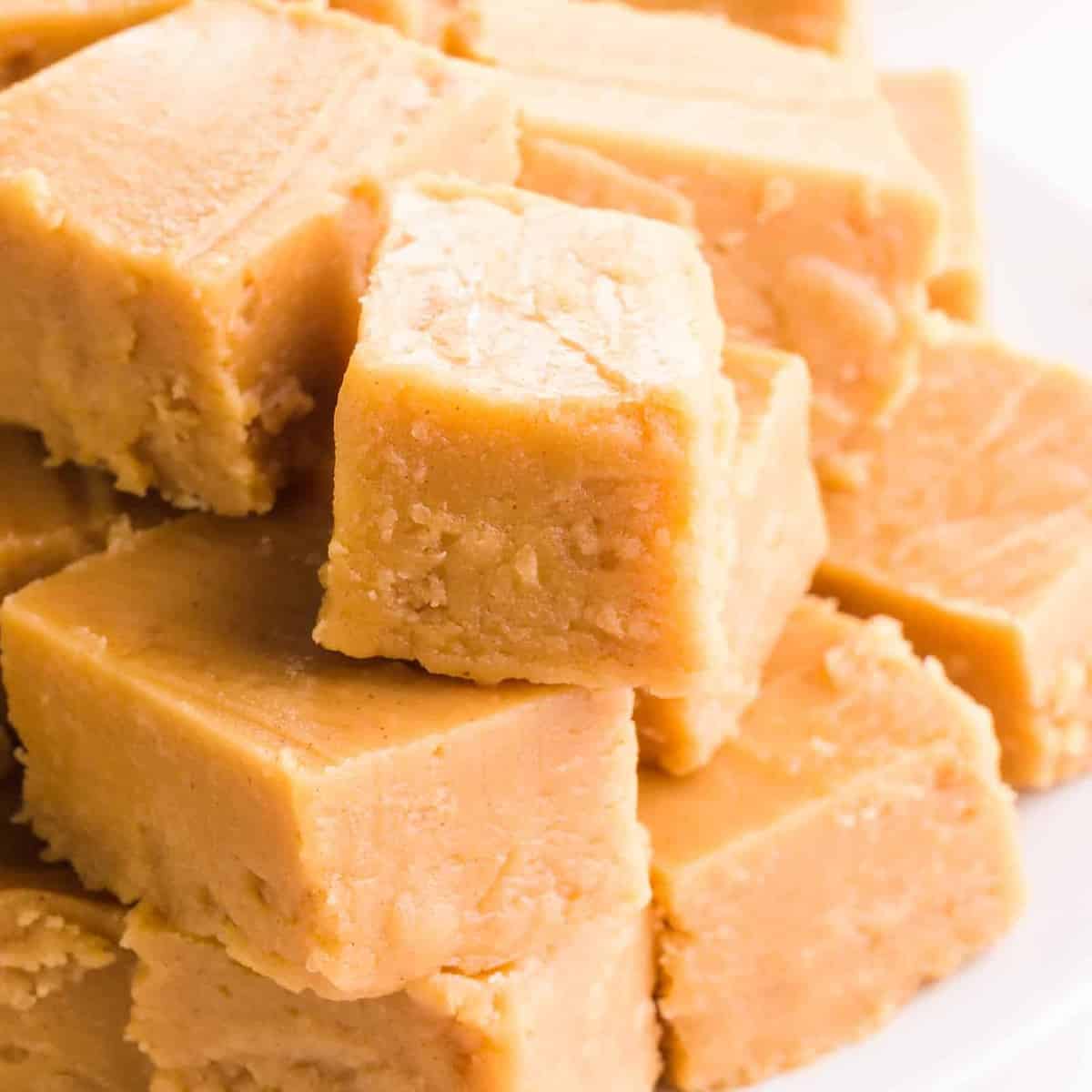  You won't believe this fudge is made with only 4 ingredients.