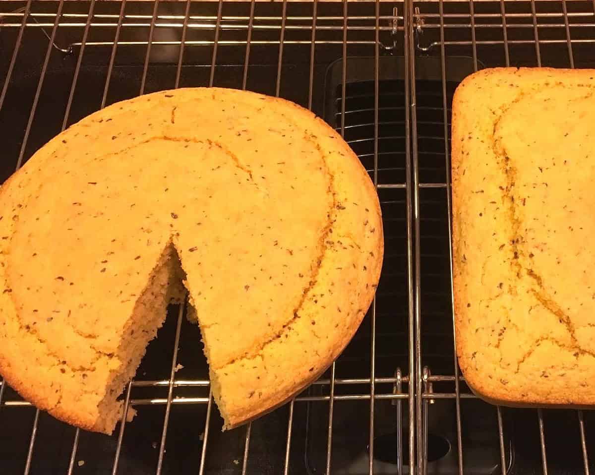  You'll love how easy it is to make this delicious vegan cornbread.